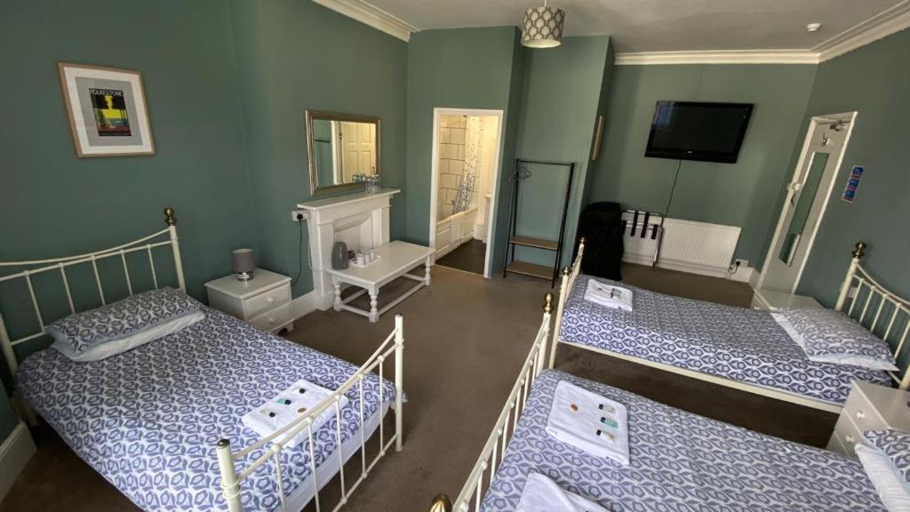 פולקסטון Westward Ho Hotel מראה חיצוני תמונה