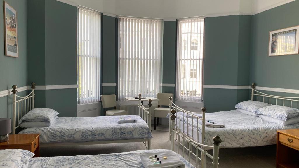 פולקסטון Westward Ho Hotel מראה חיצוני תמונה