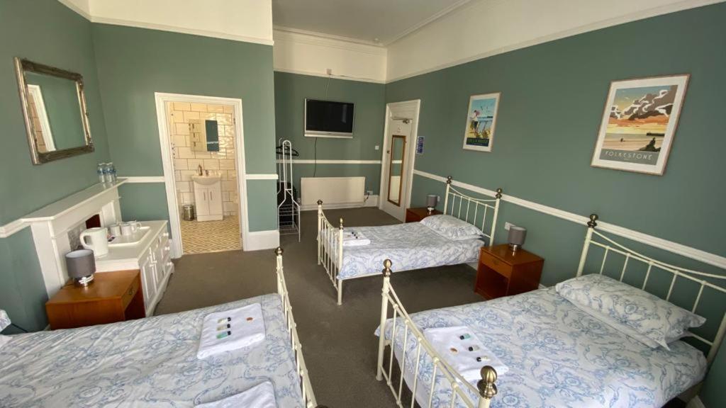 פולקסטון Westward Ho Hotel מראה חיצוני תמונה