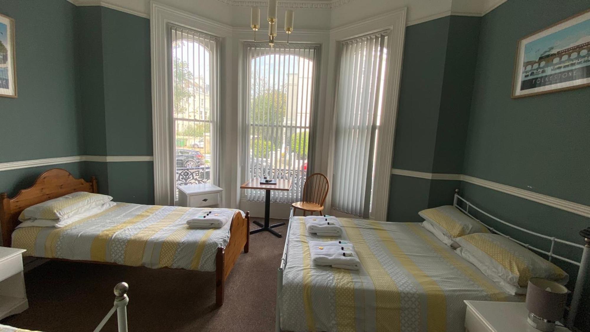 פולקסטון Westward Ho Hotel מראה חיצוני תמונה