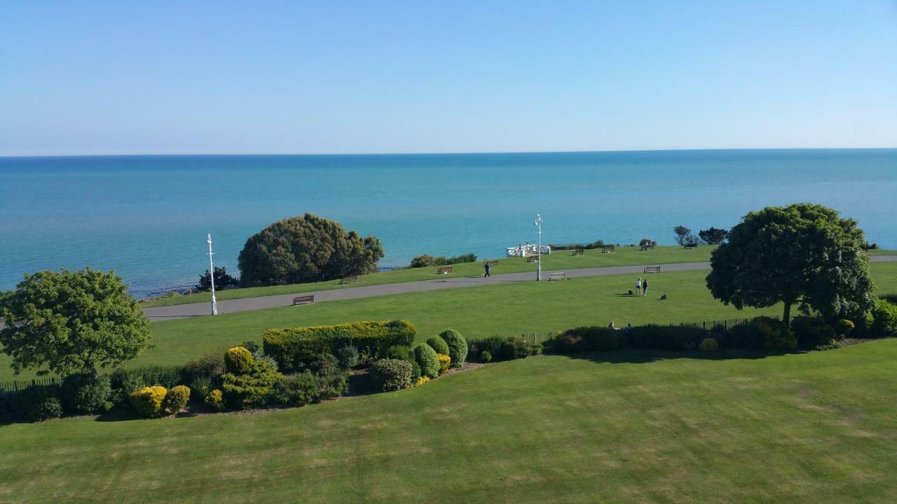 פולקסטון Westward Ho Hotel מראה חיצוני תמונה